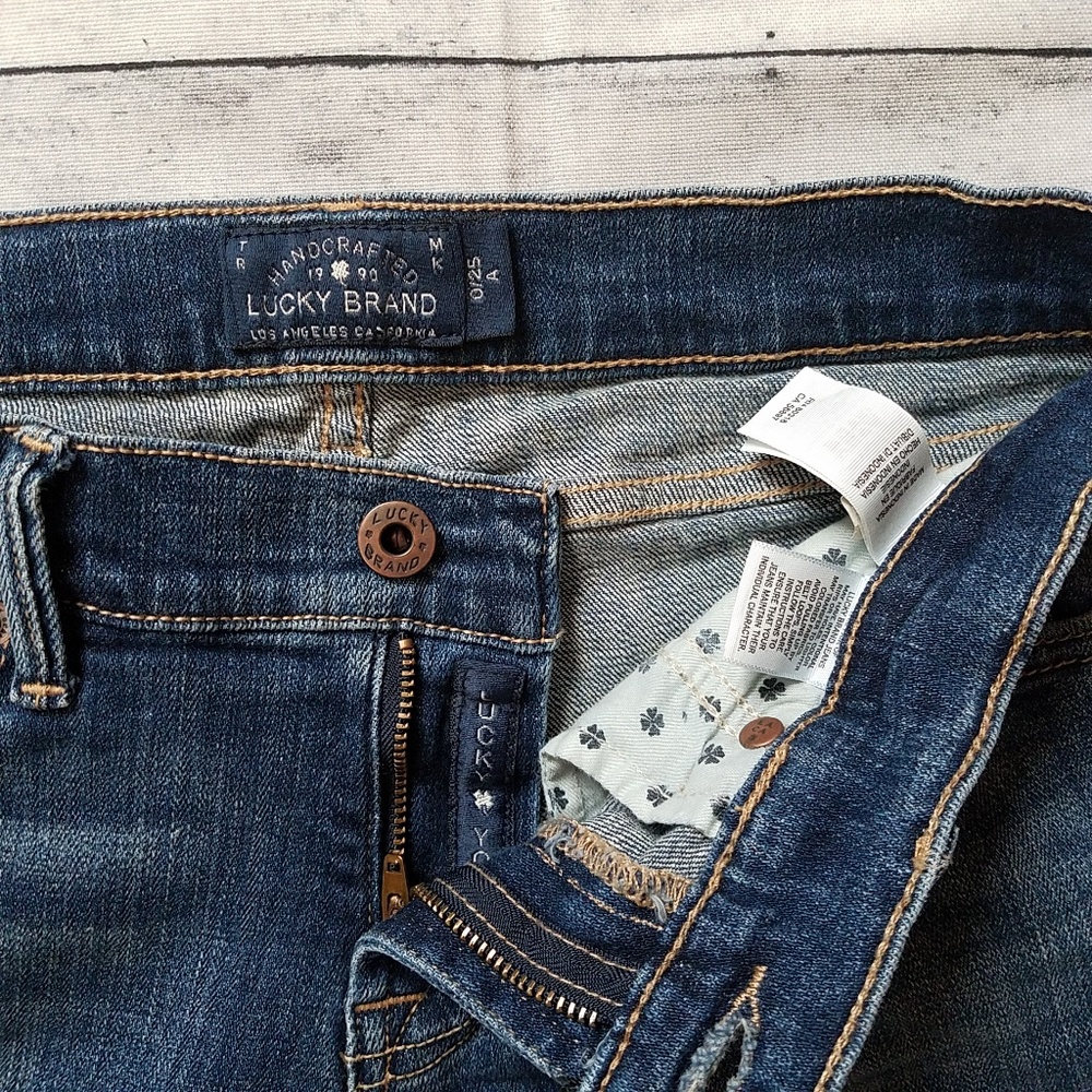 Lucky Brand | Sweet 'N Low Jeans View 3